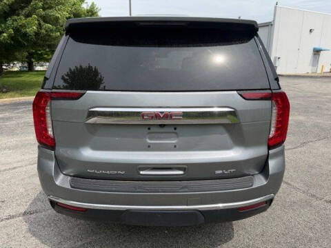 2023 GMC Yukon SLT