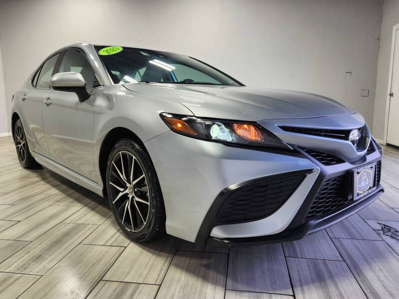 2023 Toyota Camry SE Nightshade