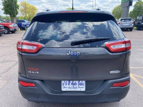 2016 Jeep Cherokee
