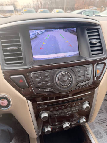 2014 Nissan Pathfinder S