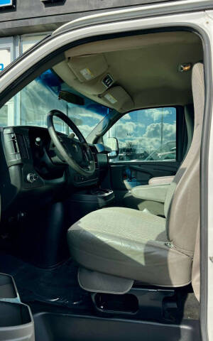 2013 Chevrolet Express LT 3500