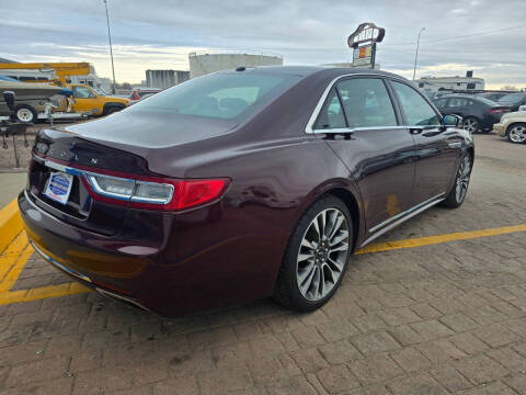 2017 Lincoln Continental Reserve