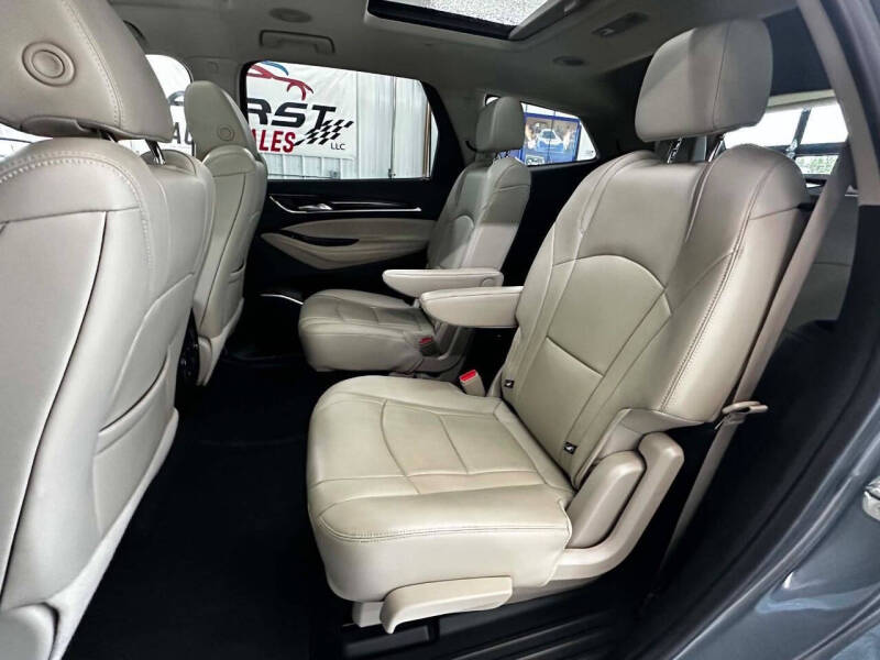 2019 Buick Enclave Essence
