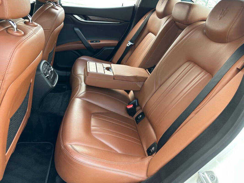 2014 Maserati Ghibli S Q4