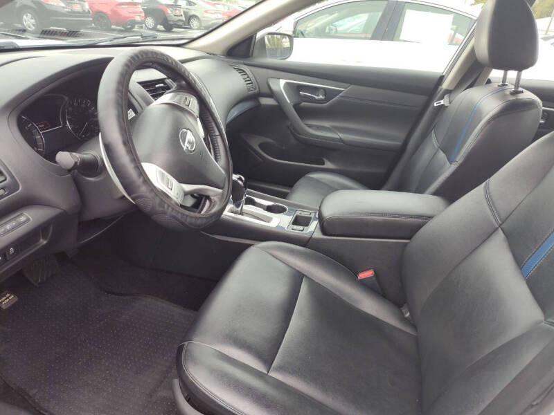 2018 Nissan Altima 2.5 SR