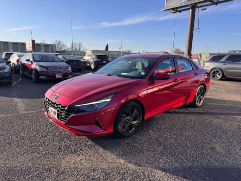 2022 Hyundai Elantra SEL