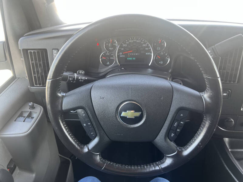 2022 Chevrolet Express 3500