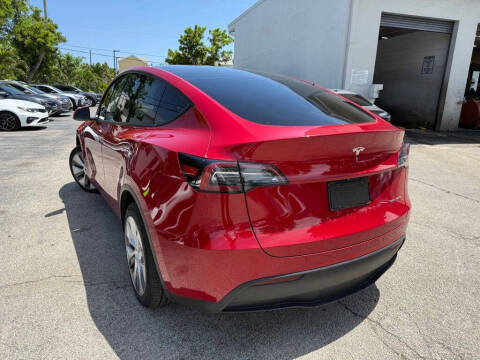 2023 Tesla Model Y Long Range