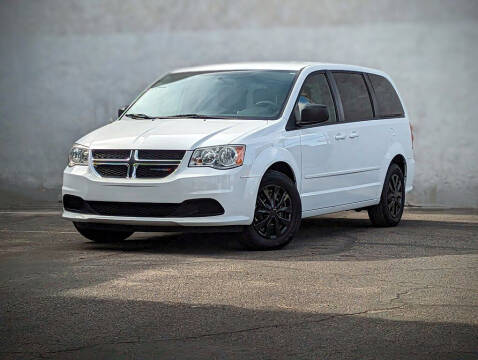 2015 Dodge Grand Caravan for sale at Divine Motors in Las Vegas NV
