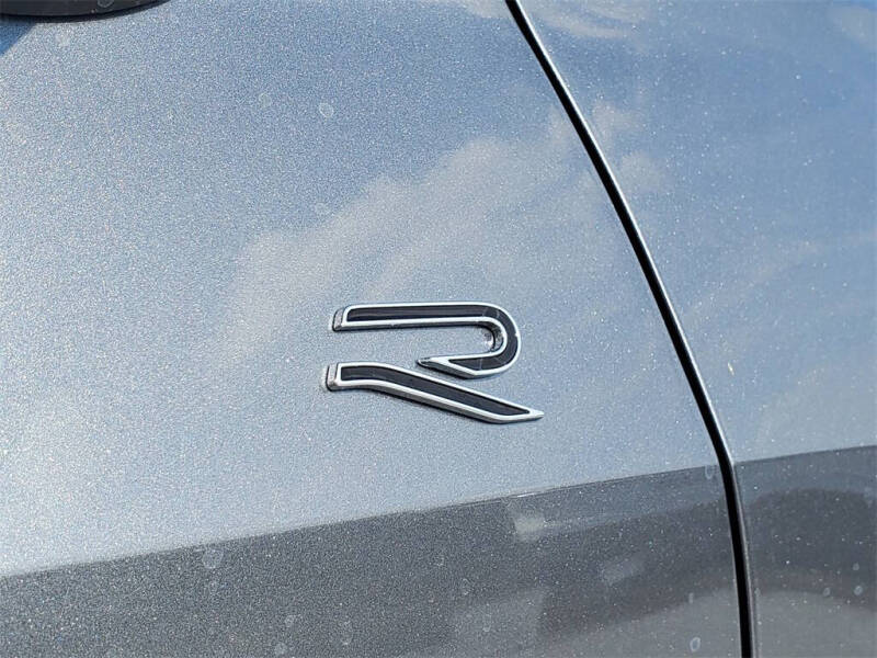 2026 Volkswagen Tiguan SE R-Line Black 4Motion