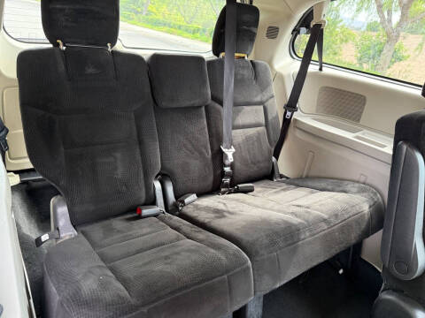 2016 Dodge Grand Caravan SXT Plus