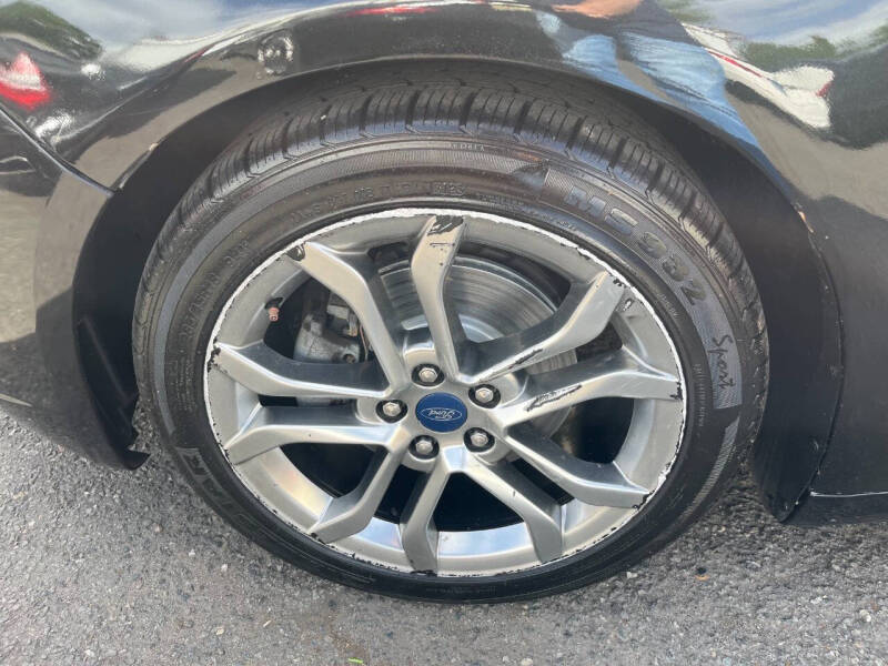 2019 Ford Fusion SEL