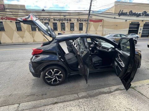 2019 Toyota C-HR XLE