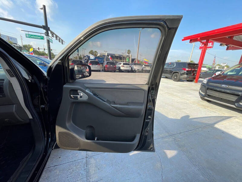 2006 Nissan Pathfinder LE