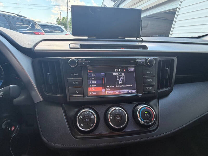 2016 Toyota RAV4 LE