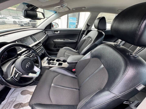 2019 Kia Optima LX