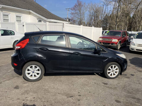 2011 Ford Fiesta SE