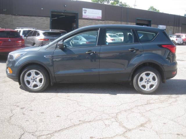 2019 Ford Escape S
