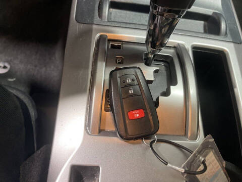 2024 Toyota 4Runner SR5