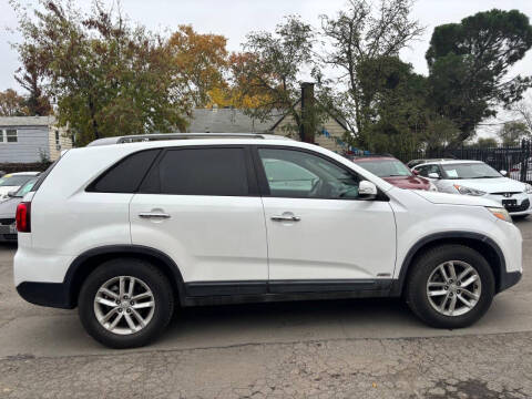 2014 Kia Sorento LX