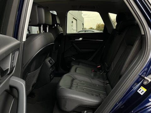 2019 Audi Q5 quattro Premium 45 TFSI