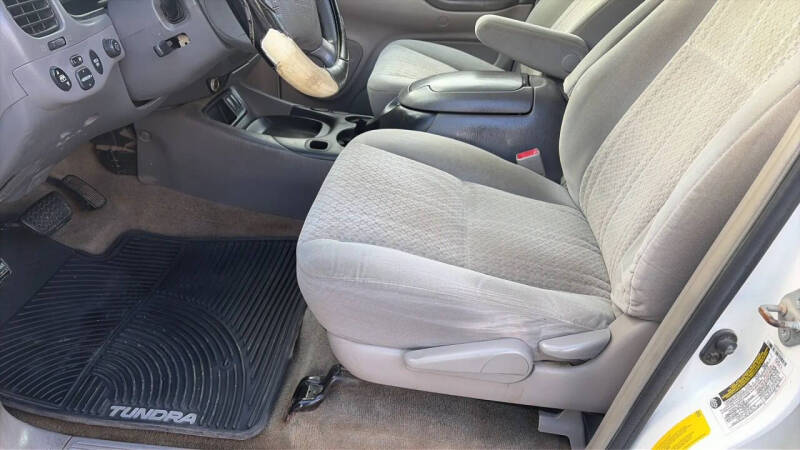 2005 Toyota Tundra SR5