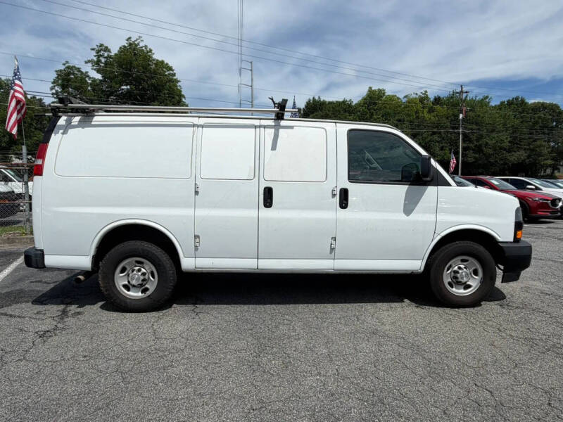 2019 Chevrolet Express 2500