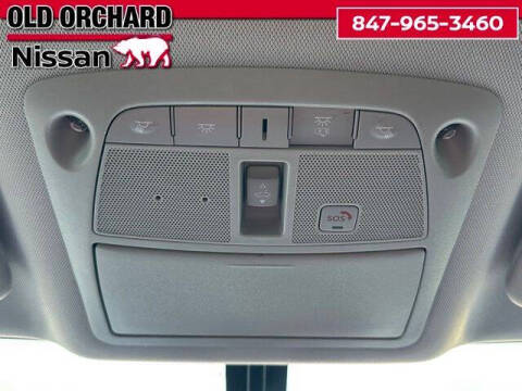 2017 Nissan Pathfinder SL
