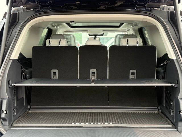 2027 Ford Expedition Platinum