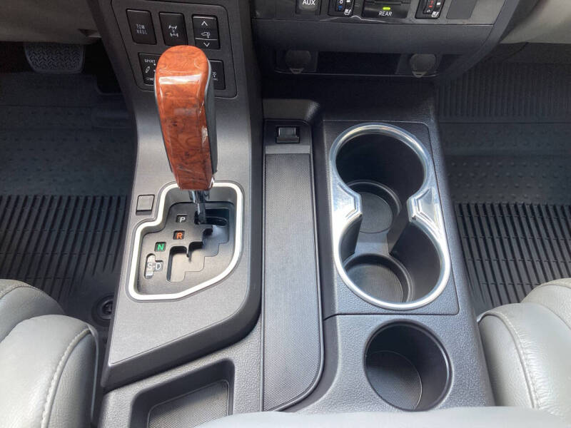 2018 Toyota Sequoia Platinum