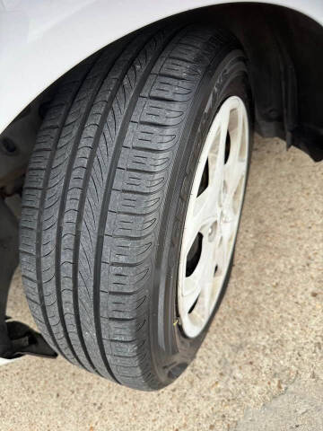 2012 Ford Fiesta S