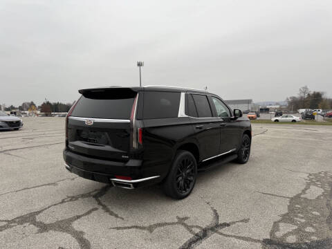 2022 Cadillac Escalade Luxury