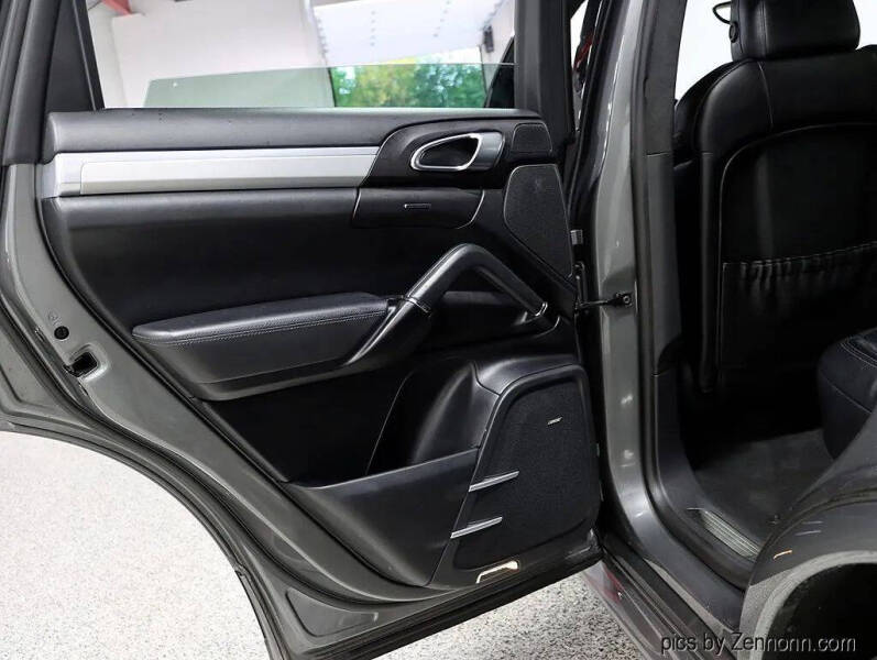 2018 Porsche Cayenne GTS