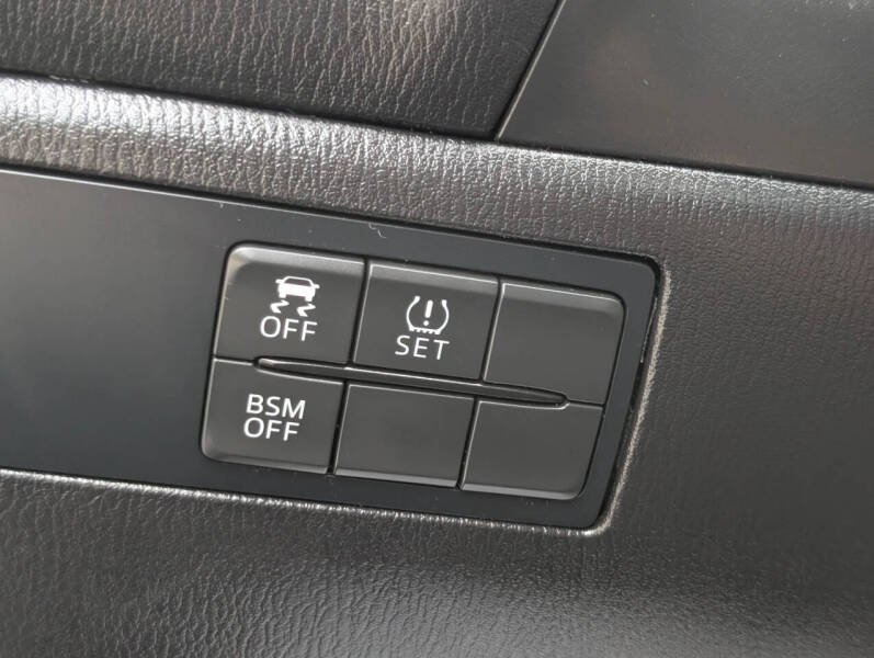 2016 Mazda MAZDA3