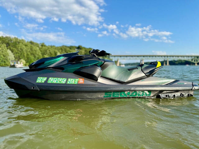 Sea-Doo RXP-X APEX 300 Image