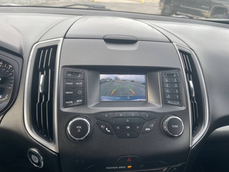 2017 Ford Edge SE