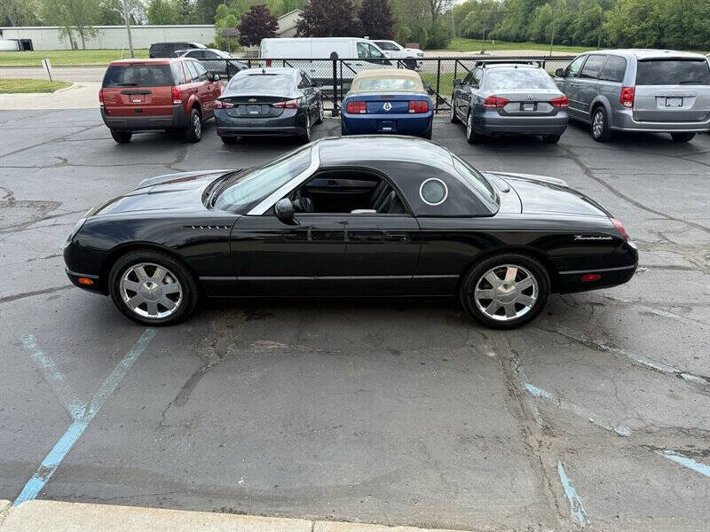 2002 Ford Thunderbird Deluxe