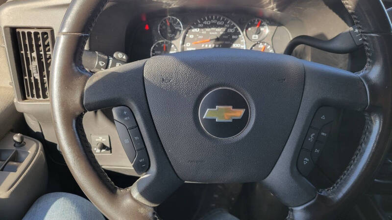 2020 Chevrolet Express 2500