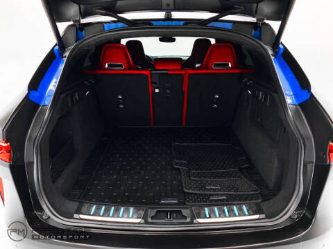 2022 Jaguar F-PACE SVR