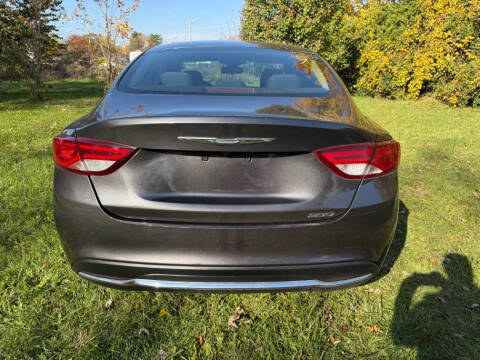 2016 Chrysler 200