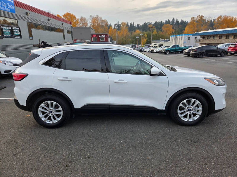 2021 Ford Escape Hybrid SE