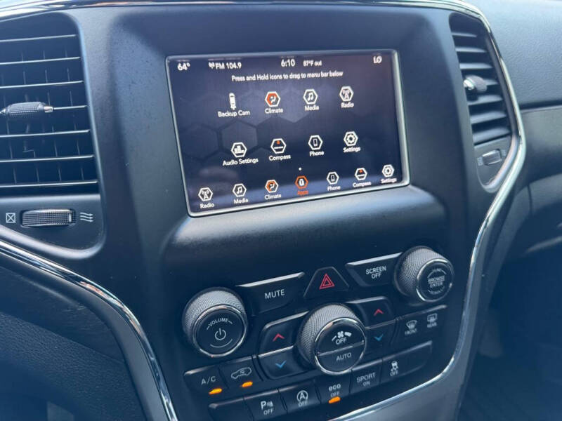 2018 Jeep Grand Cherokee Laredo