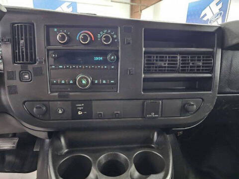 2017 Chevrolet Express 2500