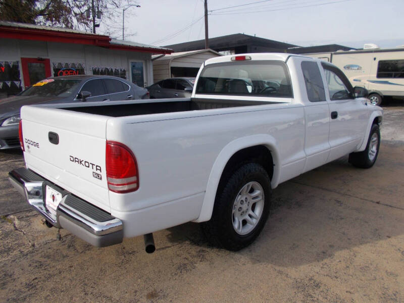 2004 Dodge Dakota SLT