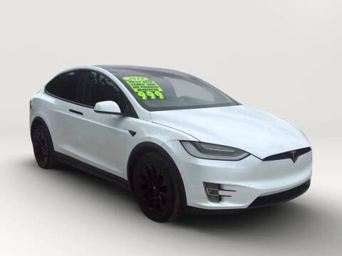 2019 Tesla Model X Standard Range