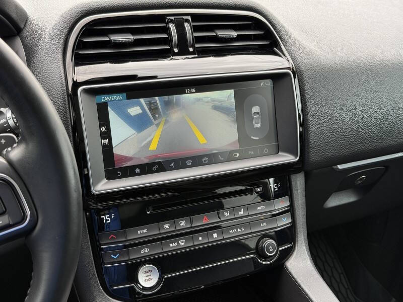 2017 Jaguar F-PACE 35t Prestige