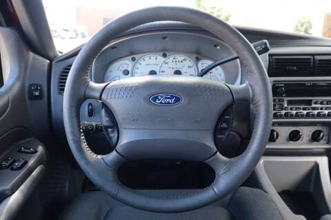2001 Ford Explorer Sport