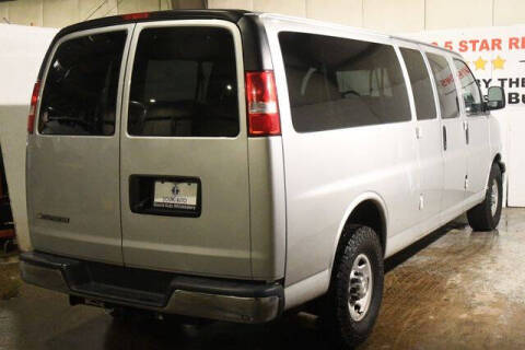 2017 Chevrolet Express LT 3500