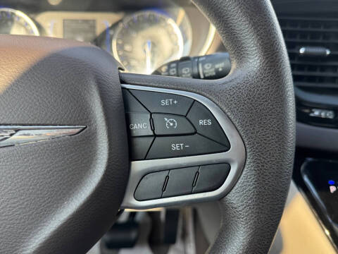 2017 Chrysler Pacifica Touring