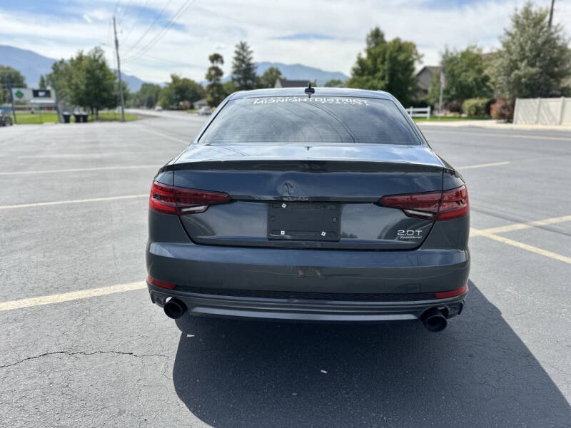 2018 Audi A4 2.0T quattro Premium